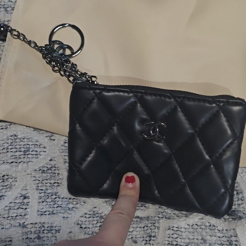 Black Quilted Wristlet